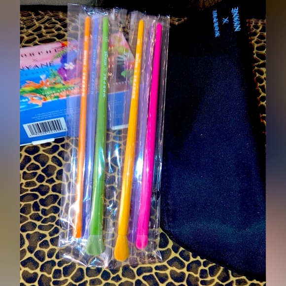 Make up bundle - Picture 2 of 5